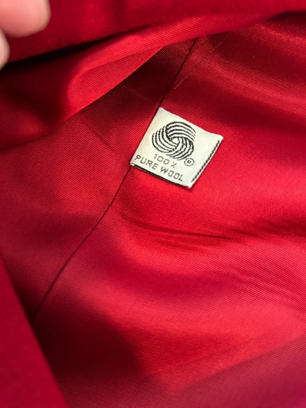 Vintage Jones New York Red  100% Wool  Shawl Collar Blazer - Picture 8 of 8